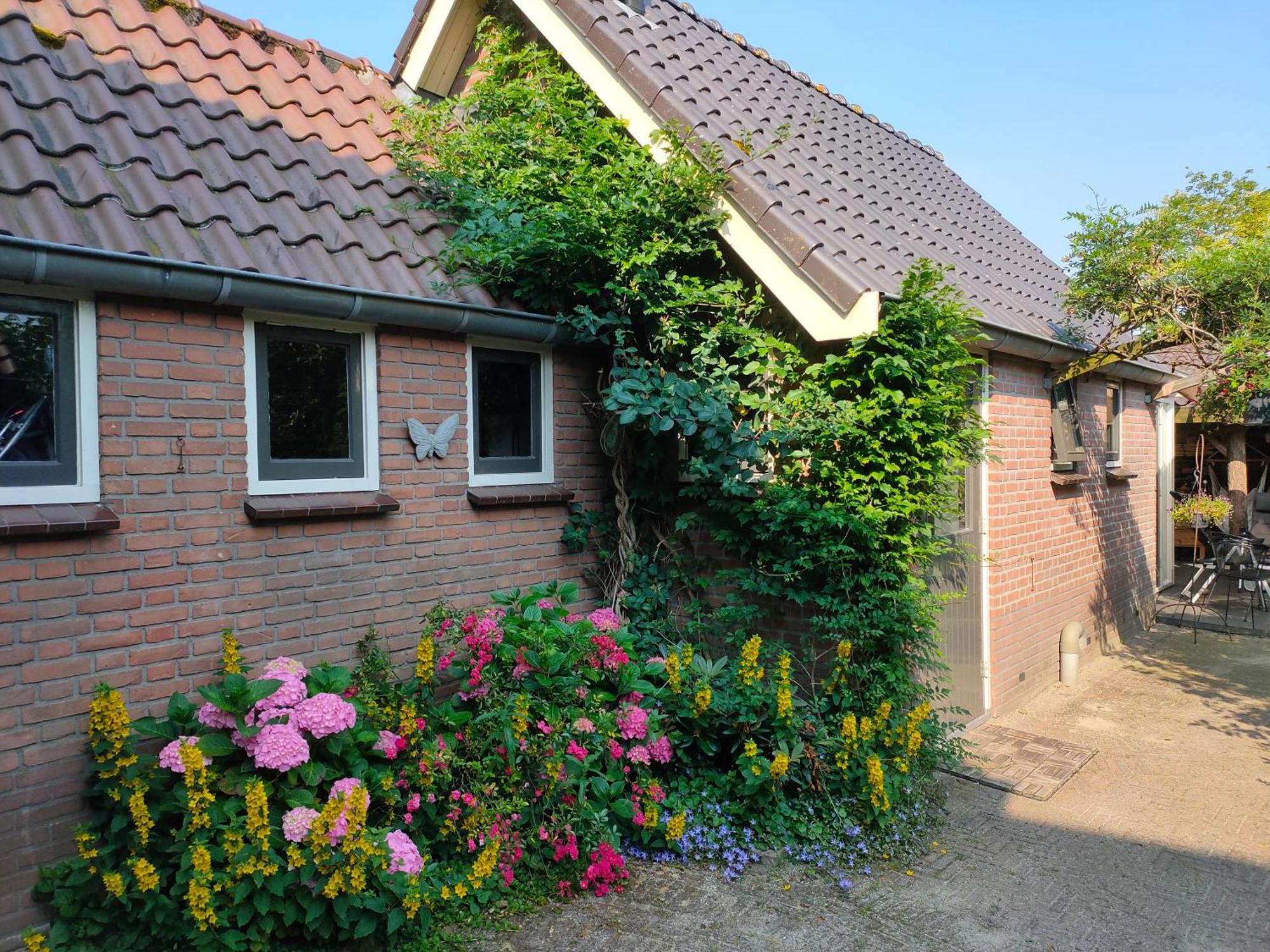 Gastenverblijf 'De Hupsakeet' Barneveld Exterior photo